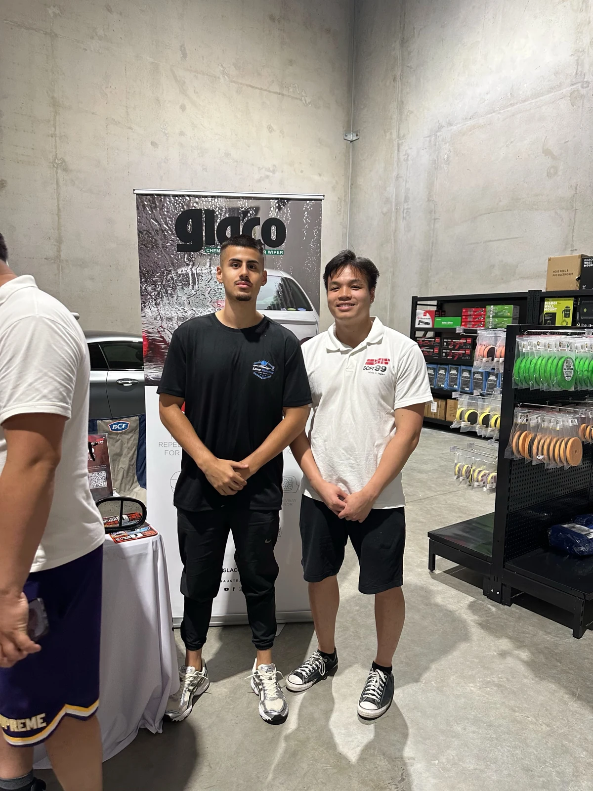 A visit to the shop with the Lynx Autos founder